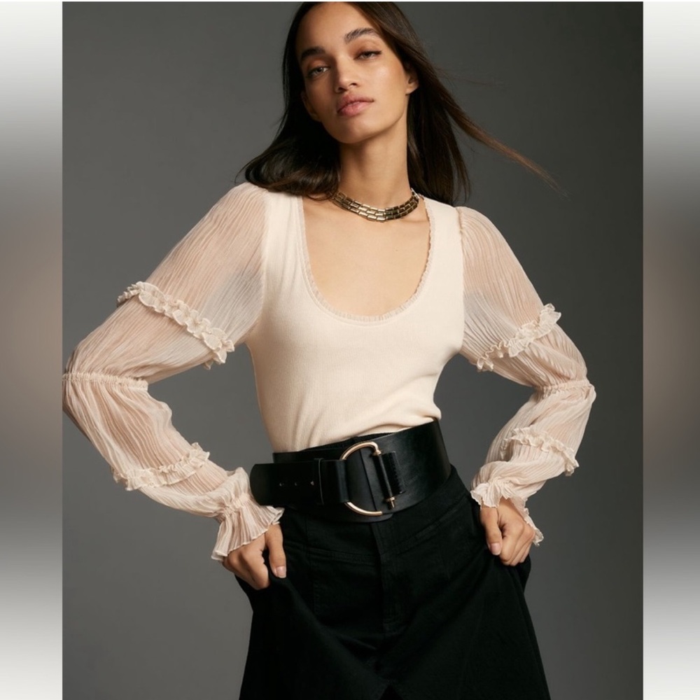 Anthropologie bubble sleeve top ivory